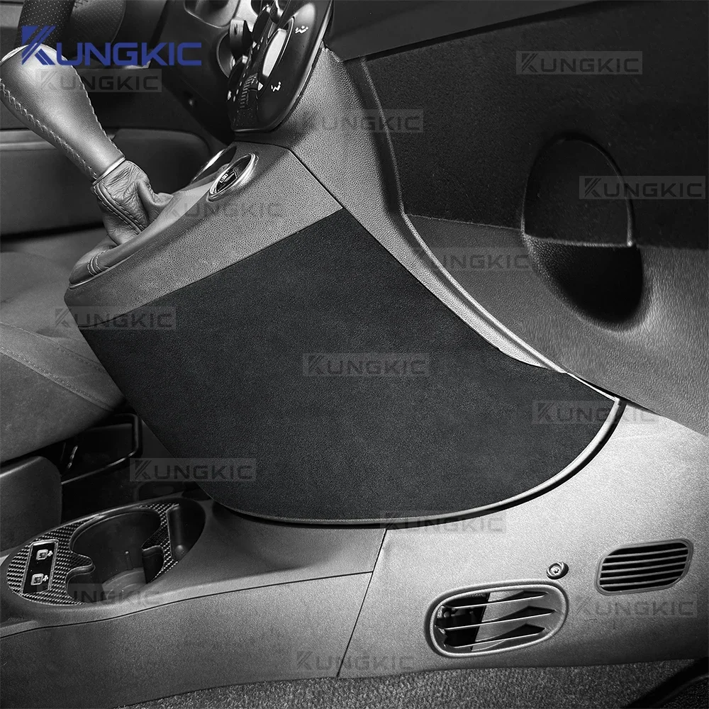 Naklejka zamszowa na konsolę F – Car Accessories Under 500 recenzja i cena
